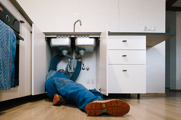 Professional Emergency Plumber technician working in Depew, NY